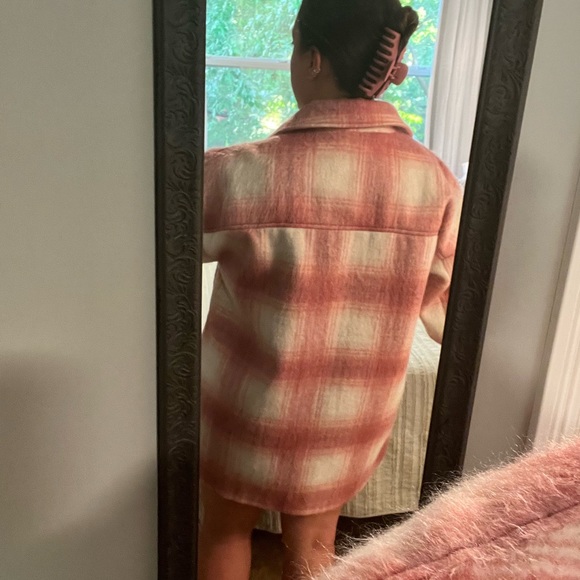 Forever 21 Oversized Shacket - Picture 3 of 8